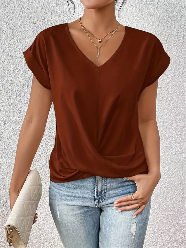 Heart-shaped neckline casual T-shirt